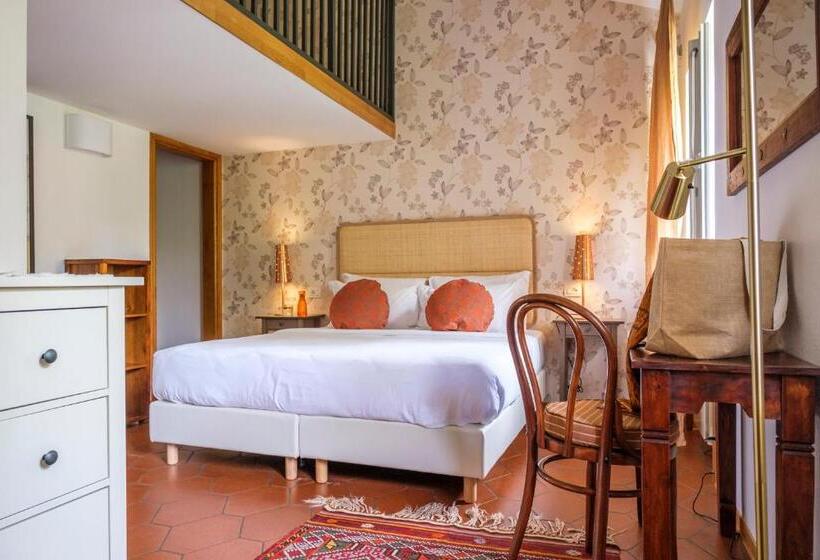 هتل Villa Borgo Duino