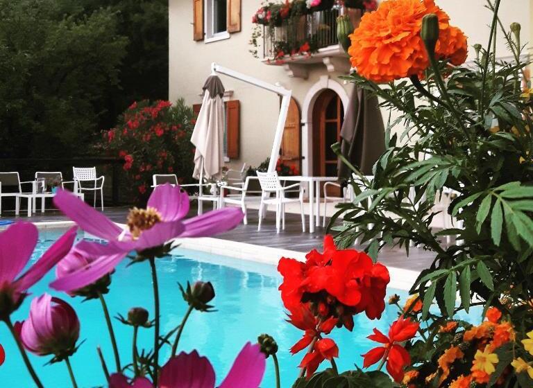 هتل Villa Borgo Duino