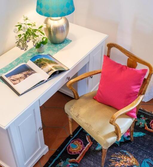 هتل Villa Borgo Duino