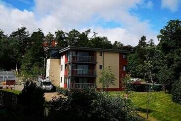 Perth Youth Hostel And Apartments