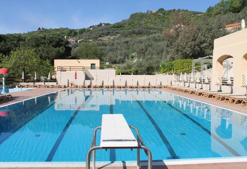 اقامتگاه Il Villaggio Di Giuele