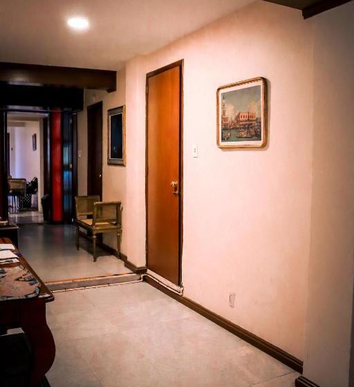 تختخواب و صبحانه Ayenda Suites Cuija