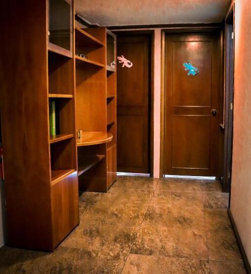 تختخواب و صبحانه Ayenda Suites Cuija