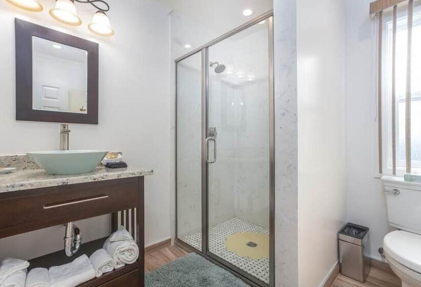 مبيت وإفطار Ocean View Inn