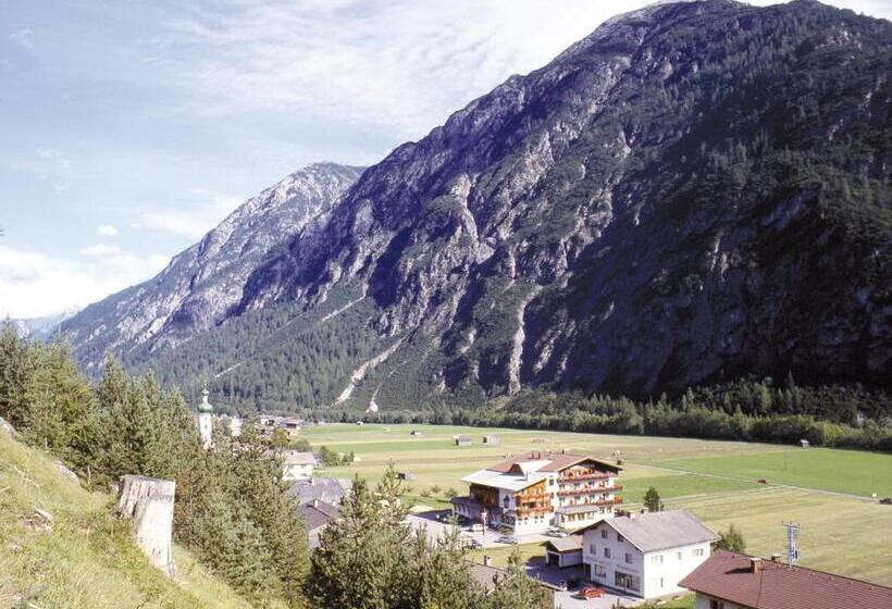 Отель Gasthof Schwarzer Adler