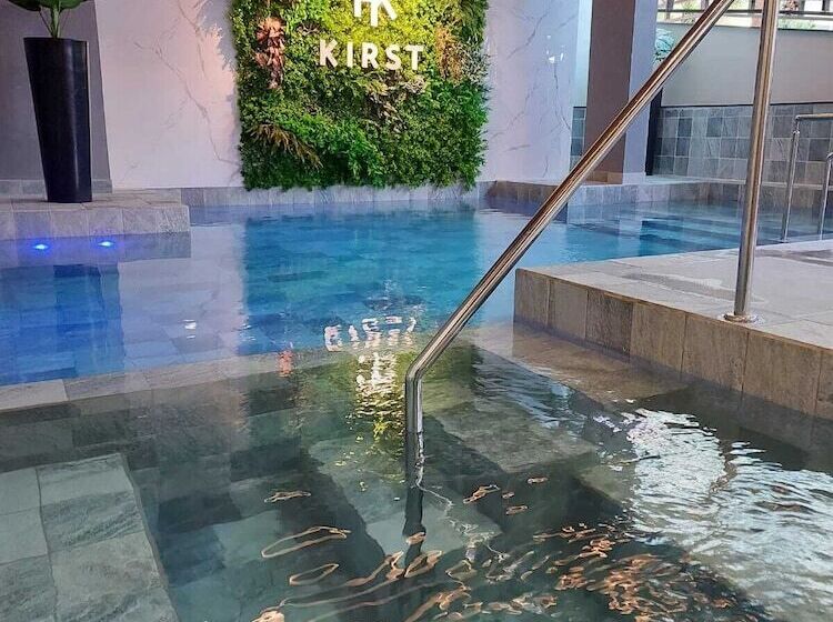 호텔 Kirst