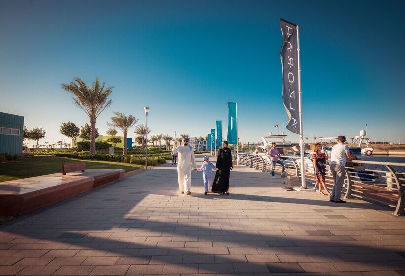 Radisson Blu Hotel, Ajman