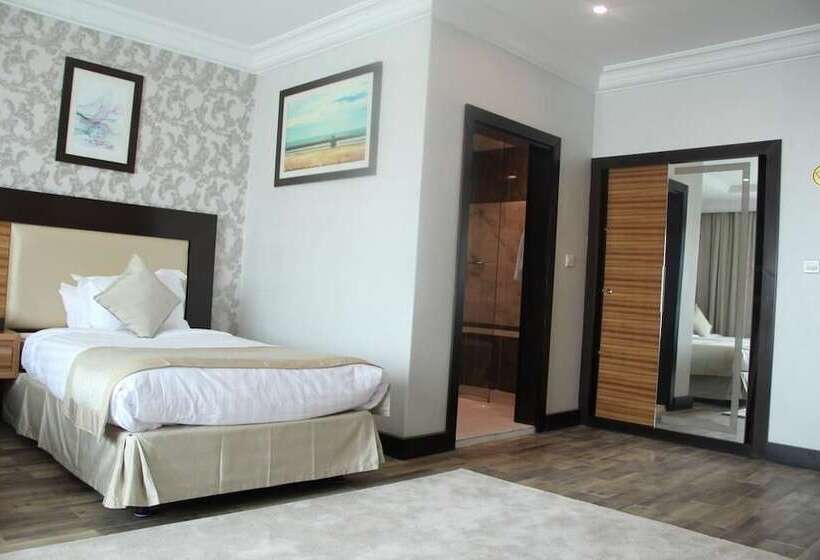 Отель Rawda Suites