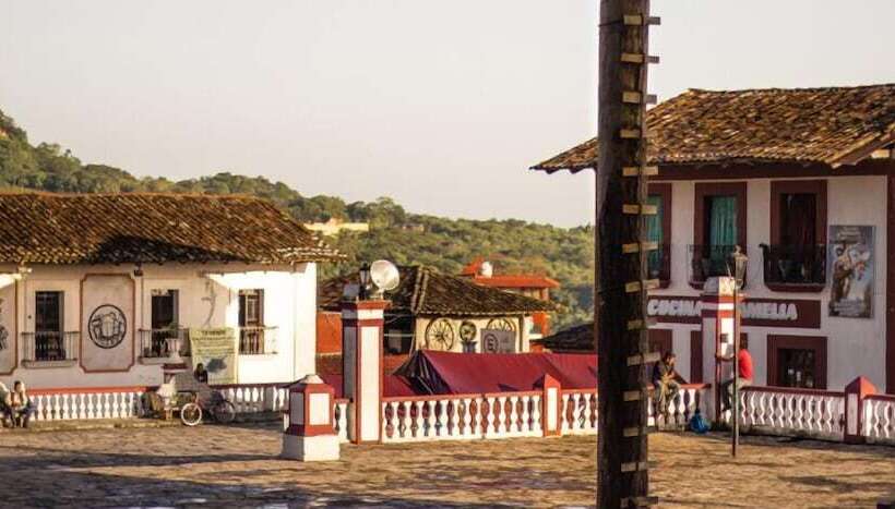 هتل & Suites Posada Molina