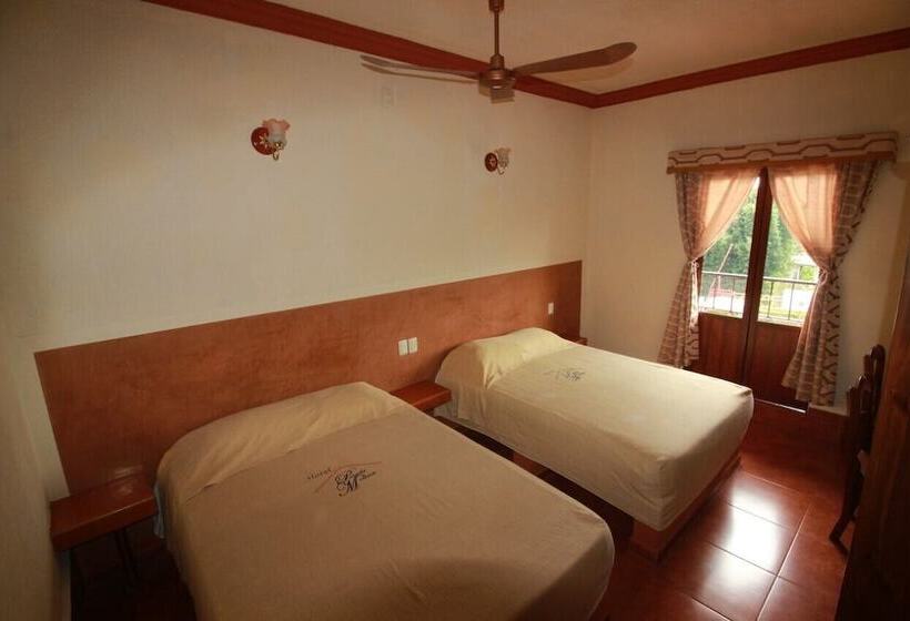 هتل & Suites Posada Molina