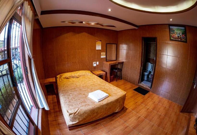 هتل & Suites Posada Molina