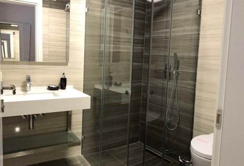 בית מלון כפרי Vila Kalcuni Sarande