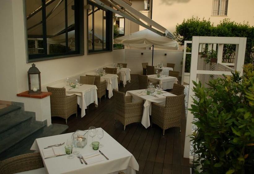 هتل Villa Toscana