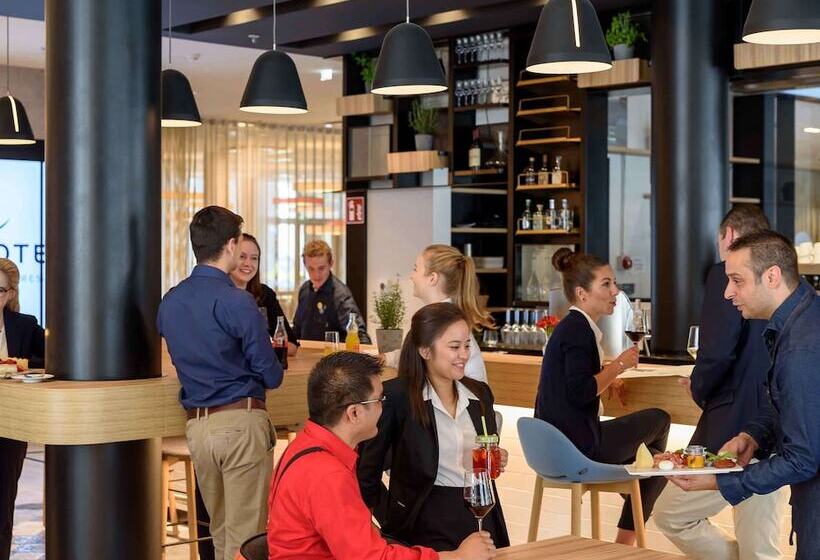 Fotos del hotel Novotel Wien Hauptbahnhof:  3