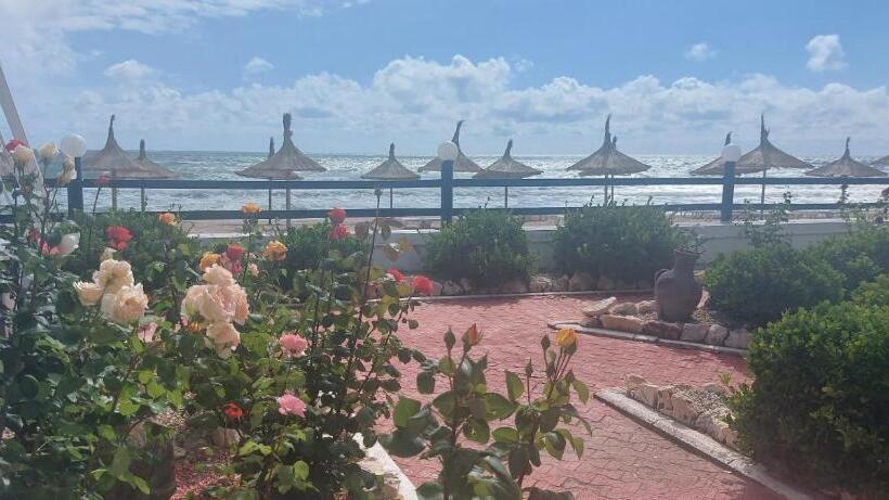 استراحتگاه La Perla Bianca Residence