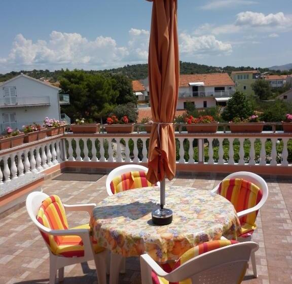 مبيت وإفطار Villa Daniela