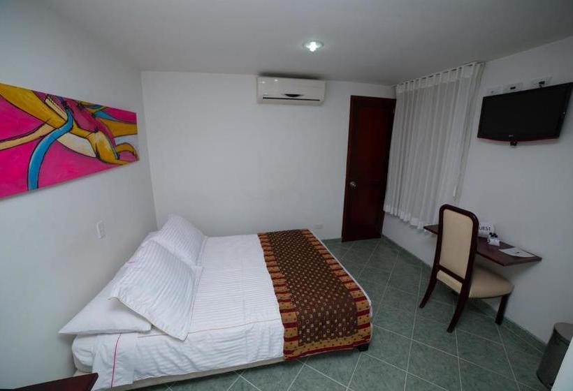 هتل Medellin 33