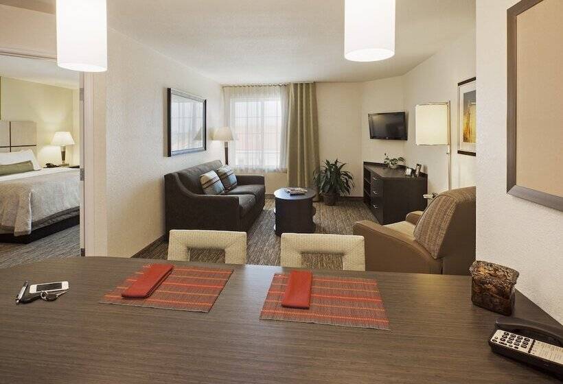 هتل Candlewood Suites Oklahoma City Bricktown, An Ihg
