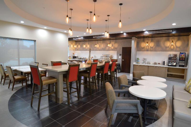 Fotos del hotel Best Western Plus Houston I45 North Inn & Suites:  28