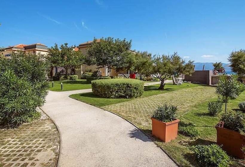 בית מלון כפרי Dobrovit