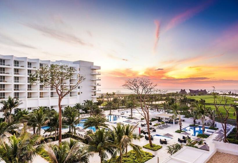 هتل Dreams Karibana Cartagena Golf & Spa Resort   All Inclusive
