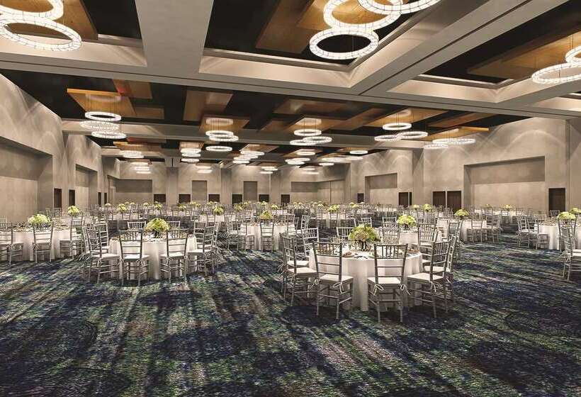בית מלון כפרי Embassy Suites By Hilton Denton Convention Center