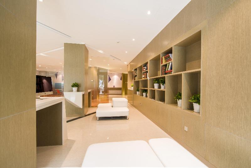 هتل Holiday Inn Express Chengde Downtown, An Ihg