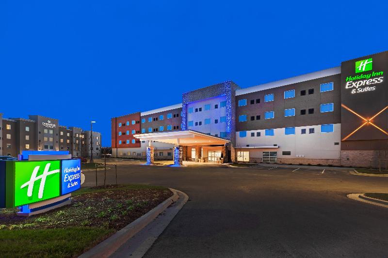 فندق Holiday Inn Express & Suites   Lenexa   Overland Park Area, An Ihg