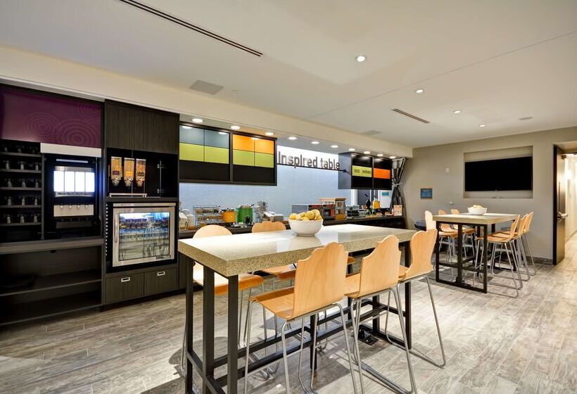 فندق Home2 Suites By Hilton Charles Town