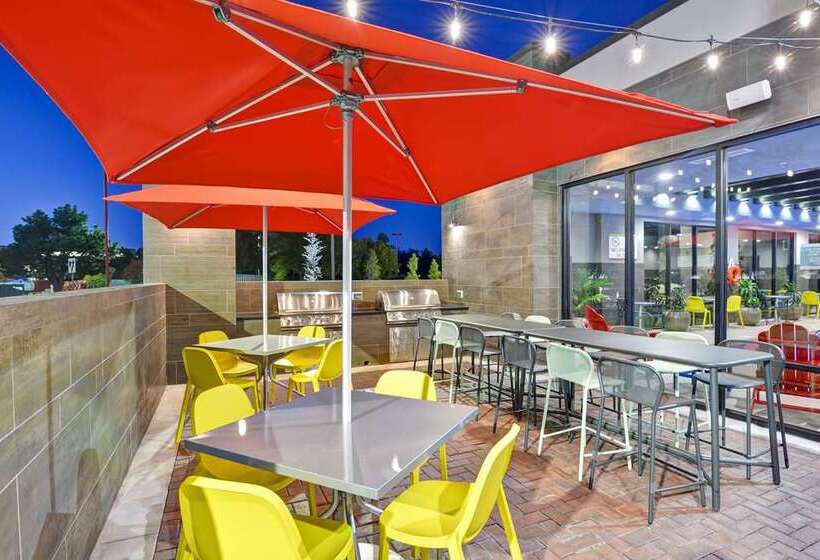ホテル Home2 Suites By Hilton Okc Midwest City Tinker Afb