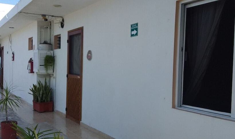 فندق Punta Ponto