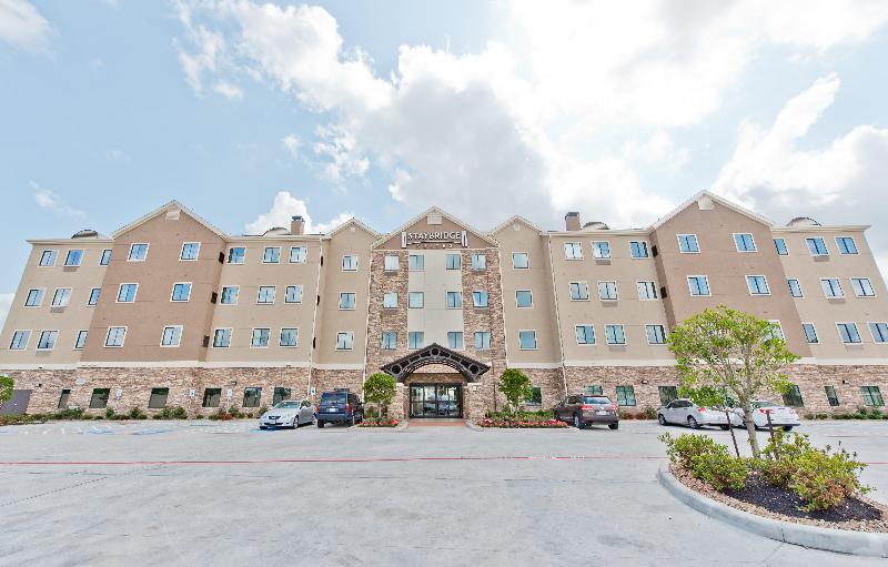 هتل Staybridge Suites Houston   Humble Beltway 8 E, An Ihg