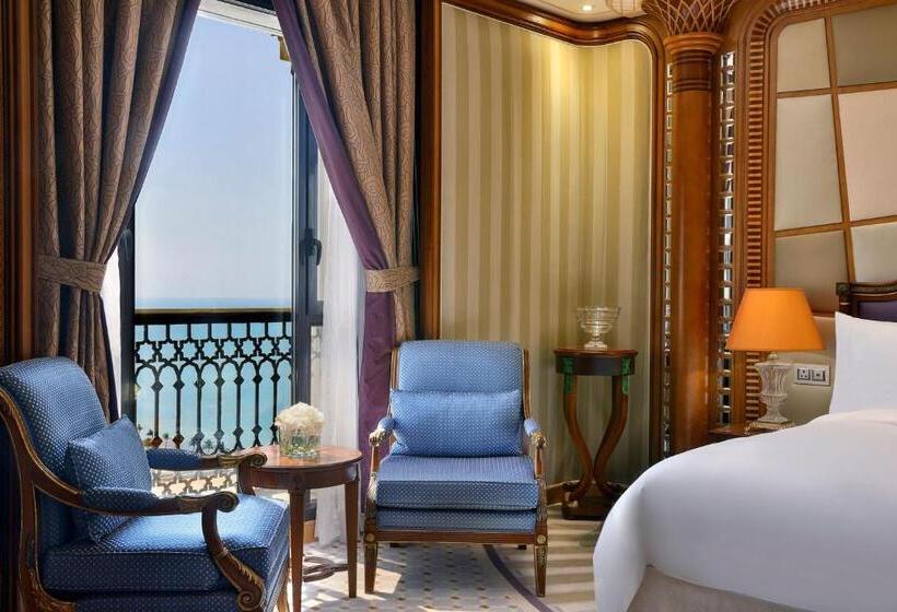 هتل The Ritz Carlton Jeddah