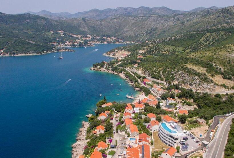 هتل Villa Paradiso 2