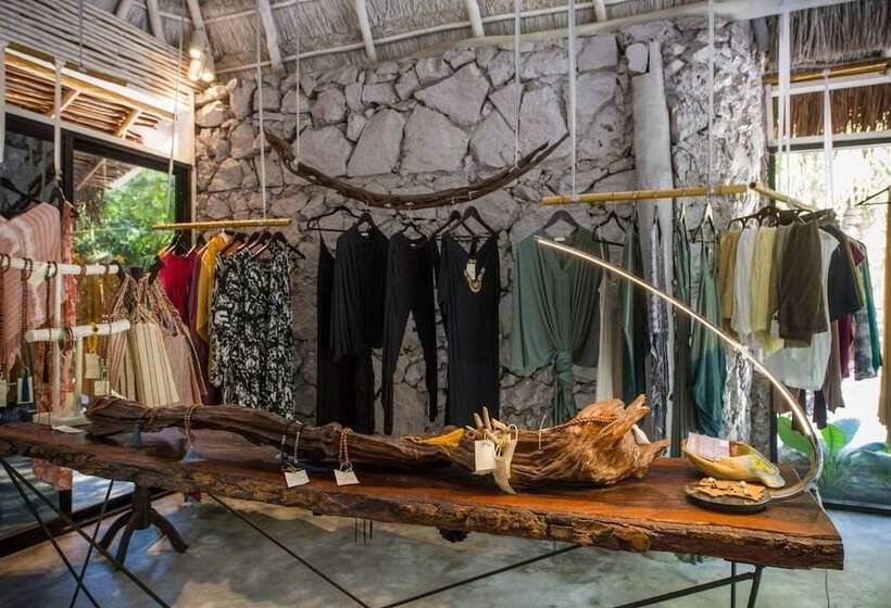 Fotos del hotel Yoga Shala Tulum:  2