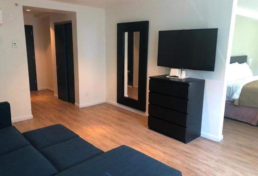 Fotos del hotel Umbrella  Queens Airports:  9