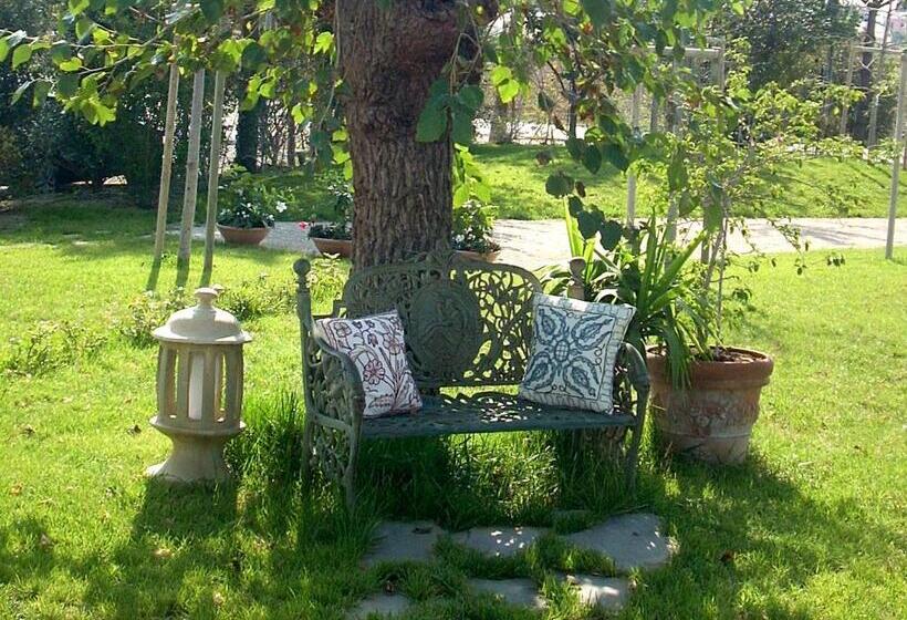 تختخواب و صبحانه Locanda Antico Casale Cesenatico