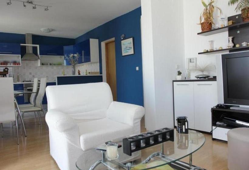 Apartment Dani   With Large Terrace