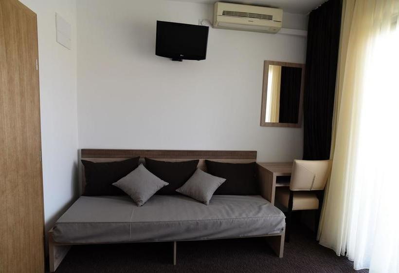 住宿加早餐  Rooms Barba Niko Near Zagreb Airport