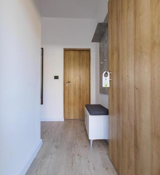 مبيت وإفطار Rooms Lišnić