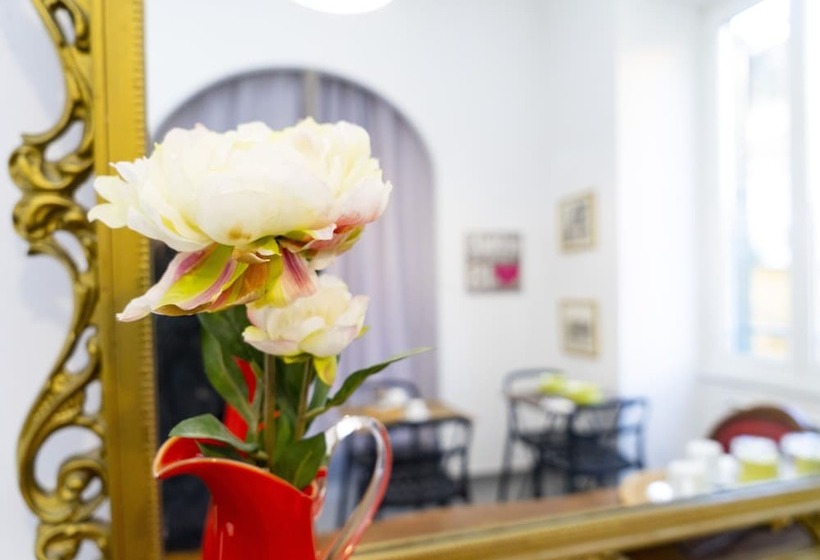 تختخواب و صبحانه Salotto Piramide