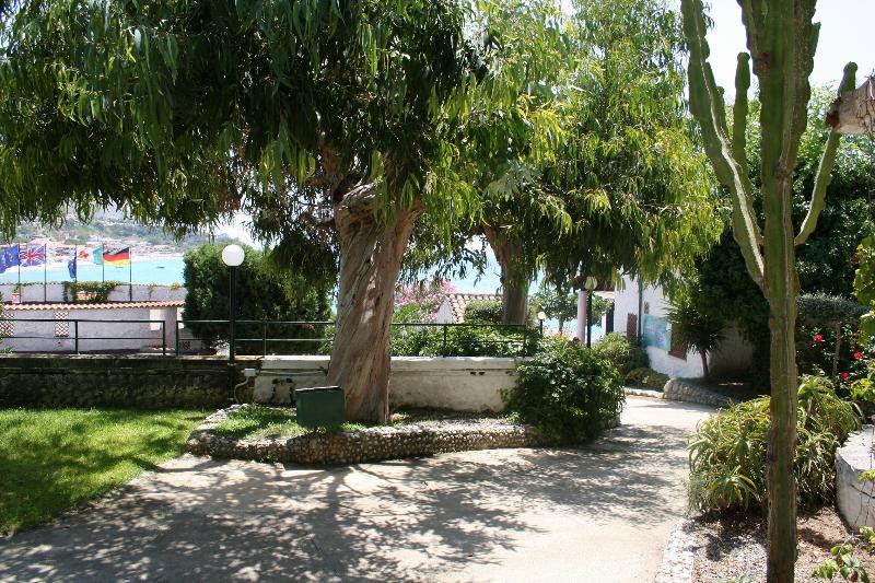 مسافرخانه Villaggio Residence Marina Del Capo