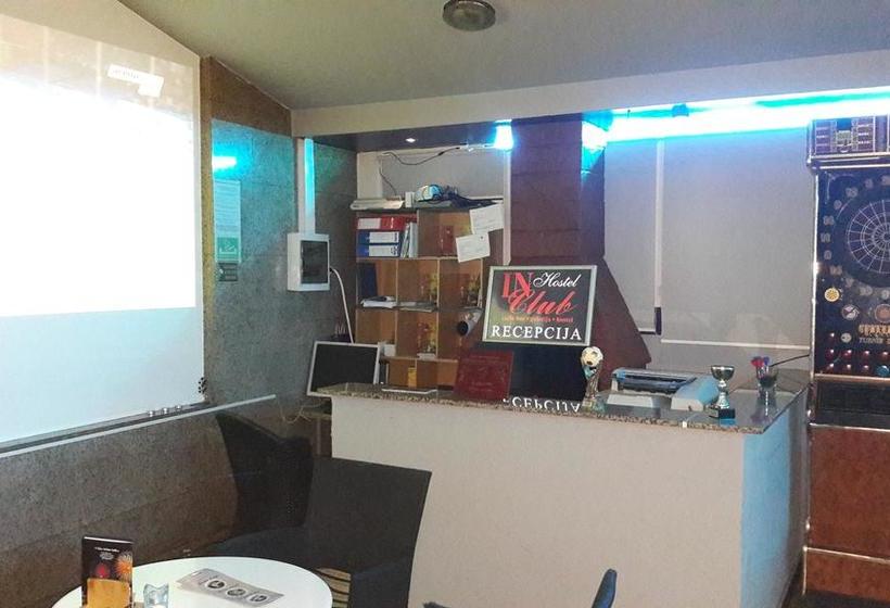 Hostel In Club
