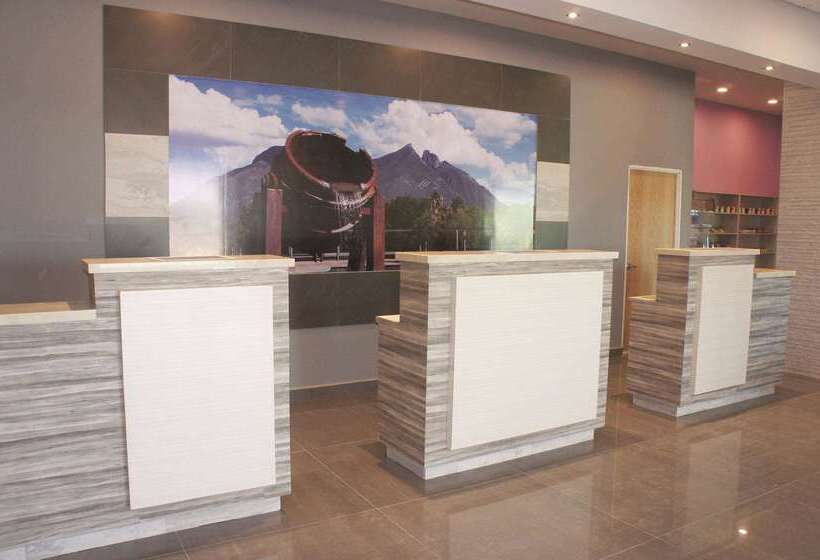Fotos del hotel La Quinta By Wyndham Monterrey Aeropuerto:  26