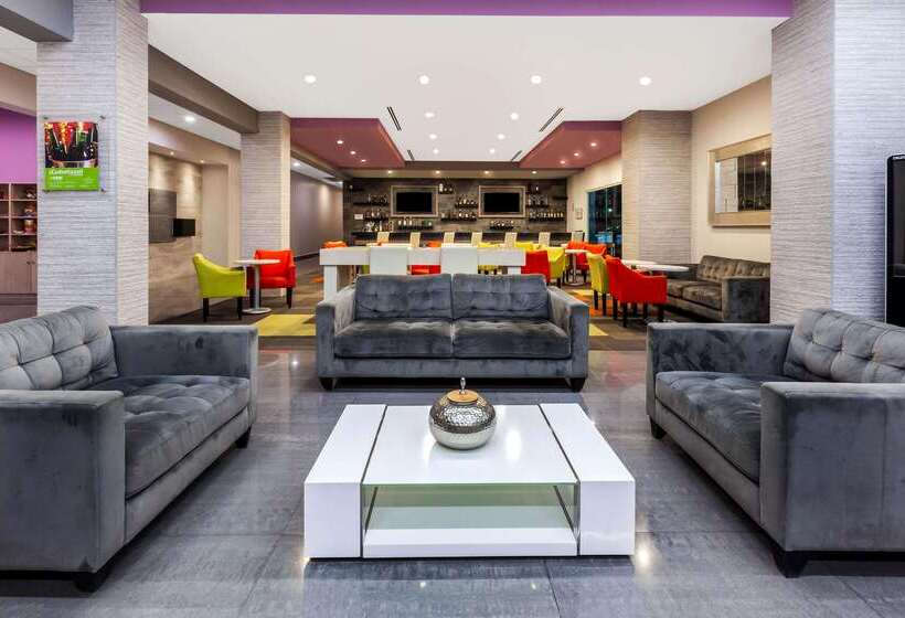 Fotos del hotel La Quinta By Wyndham Monterrey Aeropuerto:  27