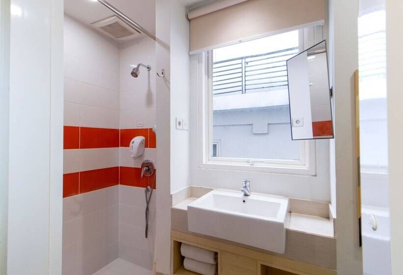 Fotos del hotel Cleo  Jemursari:  10