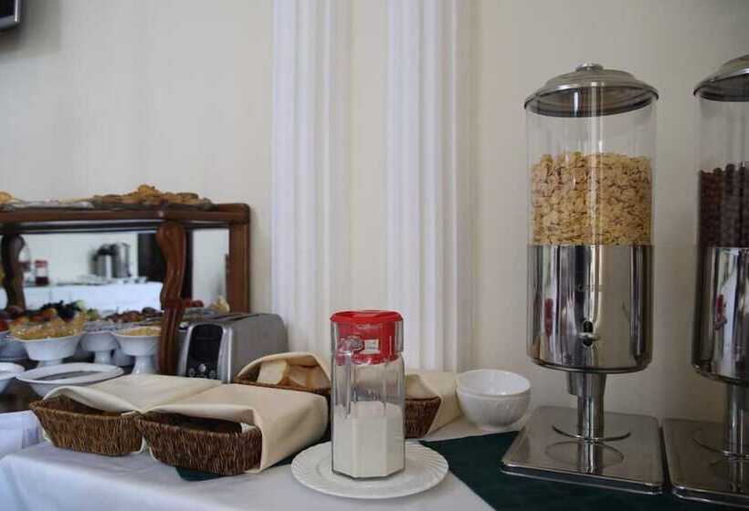 Fotos del hotel Grand Nur:  5