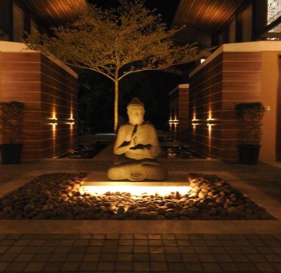 هتل Lago Leisure Resort & Spa