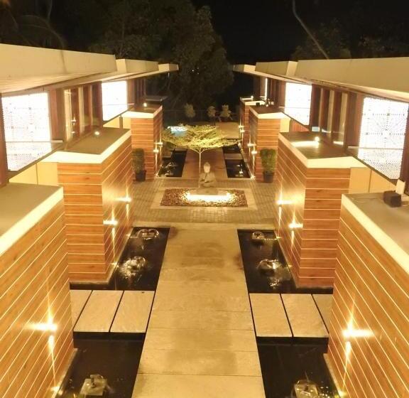 هتل Lago Leisure Resort & Spa