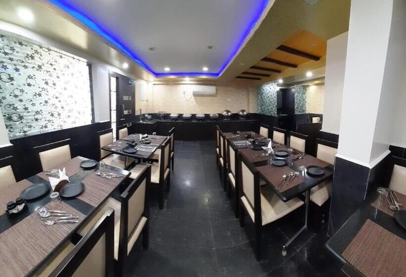 בית מלון כפרי Pp Residency